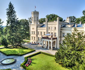 hotel-mierzecin | Gebäude von außen 