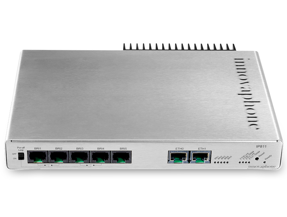 innovaphone IP811: VoIP gateway with 5 BRI channels, front view
